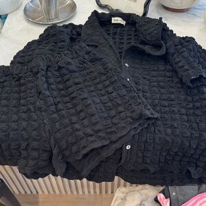 Black Textured Women Shorts